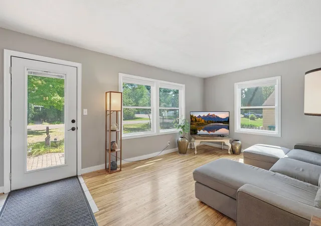 Photo 3 of Single family home for sale at 1805 Oakview Ln N, Minneapolis, MN 55441 | MLS# 7145244 | Listing updated on 2026-09-17