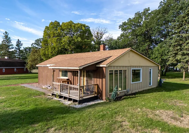 Photo 2 of Single family home for sale at 707 Mckinley St Se, Fertile, MN 56540 | MLS# 7145332 | Listing updated on 2026-09-17