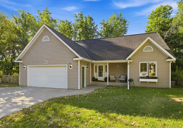 Photo 1 of Single family home for sale at 60 Imperial Dr E, Saint Paul, MN 55118 | MLS# 7145422 | Listing updated on 2026-09-17