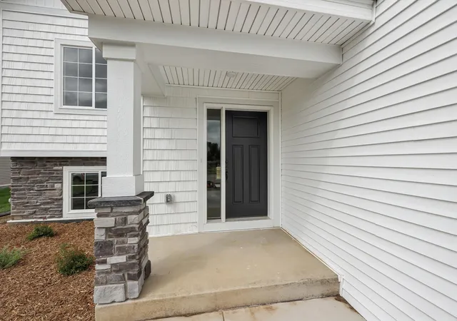 Photo 3 of Single family home for sale at 4678 89th Street Ne, Monticello, MN 55362 | MLS# 7145429 | Listing updated on 2026-09-18