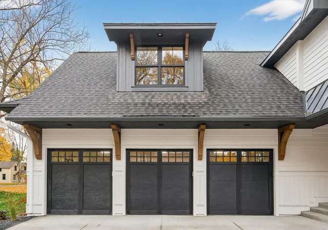 Photo 3 of Sale Pending at 641 Park St E, Wayzata, MN 55391 | MLS# 7145512 | Listing updated on 2026-09-16