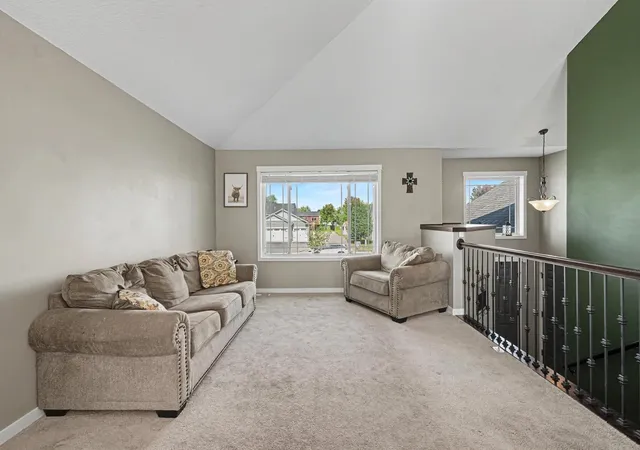 Photo 4 of Single family home for sale at 707 Hickory St SW, Isanti, MN 55040 | MLS# 7145653 | Listing updated on 2026-09-19
