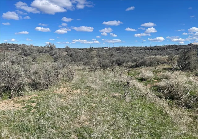 Photo 4 of Land for sale at 0 Lot 8 Pardee Pl, Ephrata, WA 98823 | MLS# NWM1909381 | Listing updated on 2026-09-17