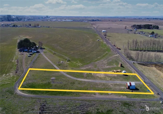 Photo 1 of Land for sale at 0 Lot 8 Rd M Ne, Moses Lake, WA 98837 | MLS# NWM2043956 | Listing updated on 2026-09-17
