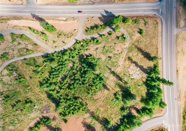 Photo 4 of Land for sale at 0 S Silver Lake Lot #8 Rd, Castle Rock, WA 98611 | MLS# NWM2151739 | Listing updated on 2026-09-17