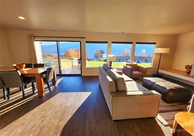 Photo 4 of House for sale at 1 Lodge 629 H, Manson, WA 98831 | MLS# NWM2188596 | Listing updated on 2026-09-17
