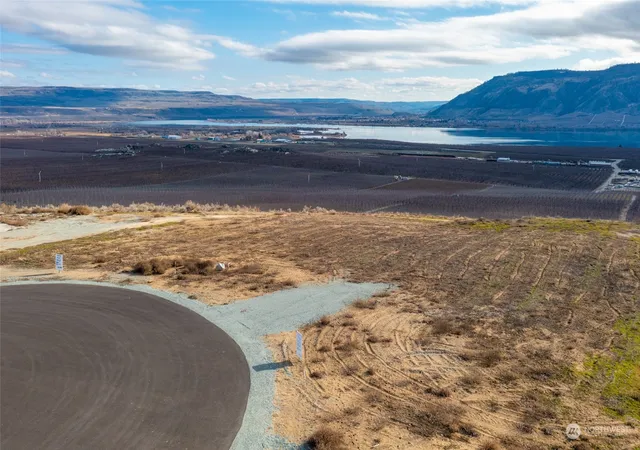 Photo 1 of Land for sale at 0 The Park Pl #1, Brewster, WA 98812 | MLS# NWM2202716 | Listing updated on 2026-09-17