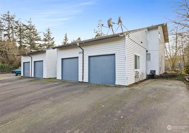 Photo 1 of Multi family home for sale at 665 Sunset Ave, Ocean Shores, WA 98569 | MLS# NWM2211397 | Listing updated on 2026-09-17
