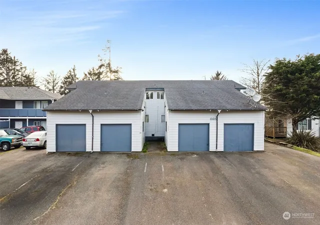 Photo 2 of Multi family home for sale at 665 Sunset Ave, Ocean Shores, WA 98569 | MLS# NWM2211397 | Listing updated on 2026-09-17