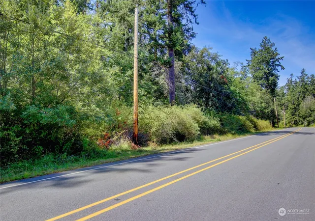 Photo 1 of Land for sale at 0 Race Rd #B, Coupeville, WA 98239 | MLS# NWM2219717 | Listing updated on 2026-09-17