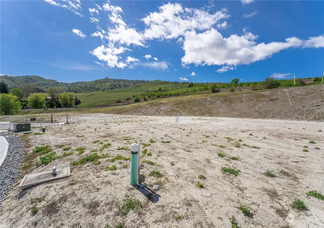 Photo 3 of Land for sale at 150 Loretta Ln, Chelan, WA 98816 | MLS# NWM2230590 | Listing updated on 2026-09-17