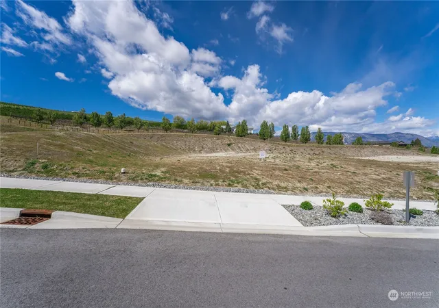 Photo 2 of Land for sale at 108 Loretta Ln, Chelan, WA 98816 | MLS# NWM2230591 | Listing updated on 2026-09-17