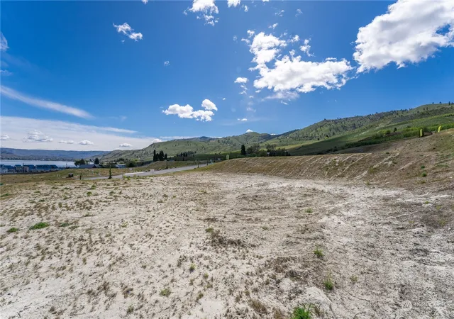 Photo 4 of Land for sale at 108 Loretta Ln, Chelan, WA 98816 | MLS# NWM2230591 | Listing updated on 2026-09-17
