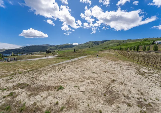 Photo 4 of Land for sale at 42 Loretta Ln, Chelan, WA 98816 | MLS# NWM2252241 | Listing updated on 2026-09-17