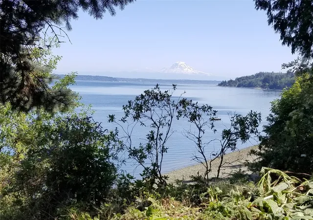 Photo 2 of Land for sale at 0 Cunliffe Rd Sw, Vashon, WA 98070 | MLS# NWM2258576 | Listing updated on 2026-09-17