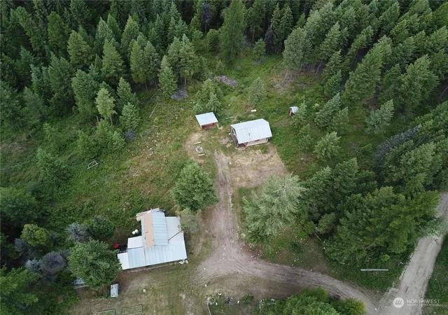 Photo 2 of Single family home for sale at 177 1st Creek Rd, Curlew, WA 99118 | MLS# NWM2262408 | Listing updated on 2026-09-17