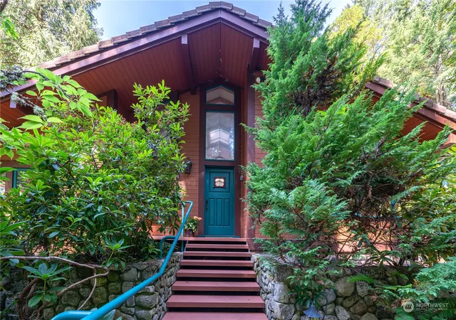 Photo 4 of Single family home for sale at 934 Mitchell Bay Rd, Friday Harbor, WA 98250 | MLS# NWM2277759 | Listing updated on 2026-09-29