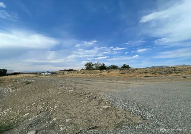 Photo 2 of Land for sale at 16 Parks Dr, Okanogan, WA 98840 | MLS# NWM2281353 | Listing updated on 2026-09-17