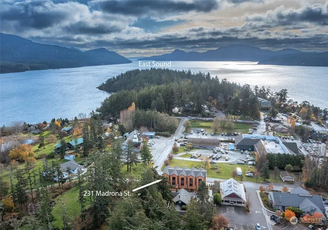 Photo 3 of Condo for sale at 231 Madrona St #2, Eastsound, WA 98245 | MLS# NWM2293490 | Listing updated on 2026-09-17