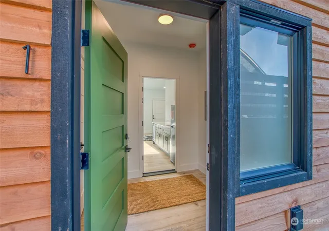 Photo 3 of Condo for sale at 231 Madrona St #5, Eastsound, WA 98245 | MLS# NWM2293493 | Listing updated on 2026-09-17