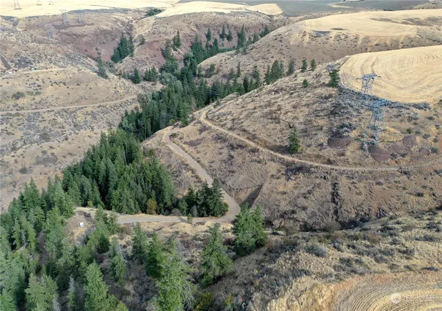 Photo 2 of Land for sale at 0 Deer Crk Dr, Waterville, WA 98858 | MLS# NWM2294724 | Listing updated on 2026-09-17