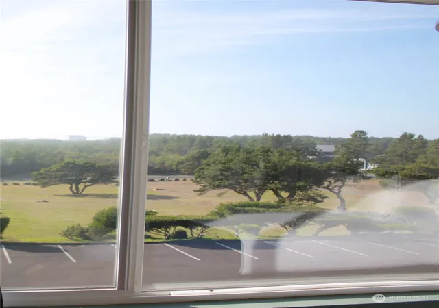 Photo 4 of Condo for sale at 710 S Hancock Ave #308, Westport, WA 98595 | MLS# NWM2297533 | Listing updated on 2026-09-29
