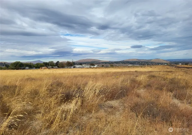 Photo 2 of Land for sale at 31730 Mammoth Dr, Kennewick, WA 99338 | MLS# NWM2302579 | Listing updated on 2026-09-17