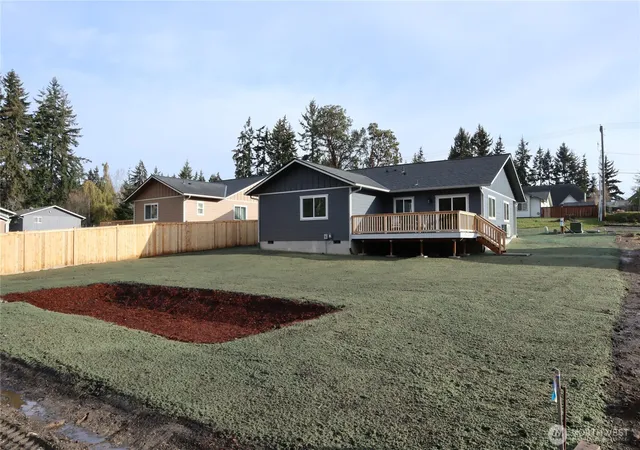 Photo 3 of Single family home for sale at 1920 W 10th Street, Port Angeles, WA 98363 | MLS# NWM2311315 | Listing updated on 2026-09-17