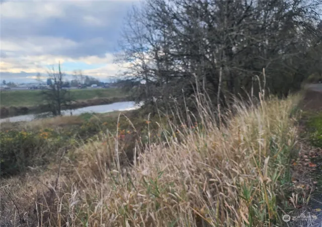 Photo 4 of Land for sale at 1919 Next To Grade St, Kelso, WA 98626 | MLS# NWM2312507 | Listing updated on 2026-09-17