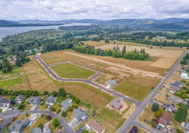 Photo 4 of Land for sale at 21 Sunnyfield Dr #Lot26, Cathlamet, WA 98612 | MLS# NWM2320755 | Listing updated on 2026-09-17