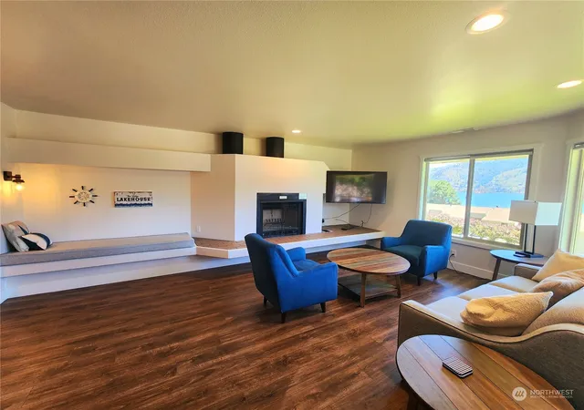 Photo 4 of House for sale at 1 Lodge 617 G, Manson, WA 98831 | MLS# NWM2321339 | Listing updated on 2026-09-17