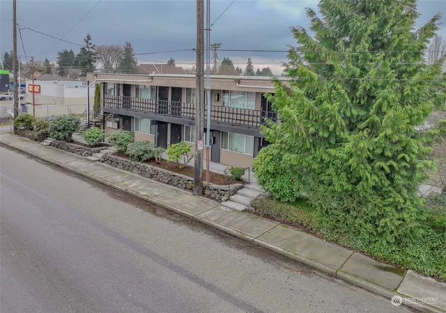 Photo 3 of Multi family home for sale at 5601 S Thompson Ave, Tacoma, WA 98408 | MLS# NWM2324610 | Listing updated on 2026-09-17