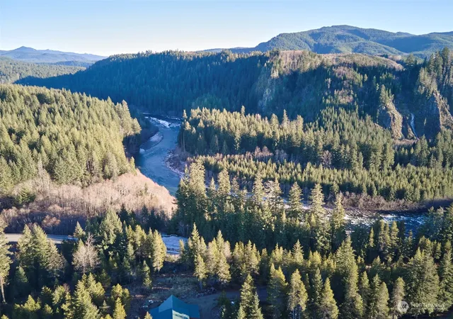 Photo 3 of Single family home for sale at 192 Sasquatch Way, Cougar, WA 98616 | MLS# NWM2327755 | Listing updated on 2026-09-17