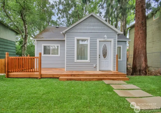 Photo 1 of Single family home for sale at 4636 S Othello, Seattle, WA 98118 | MLS# NWM2328945 | Listing updated on 2026-09-17
