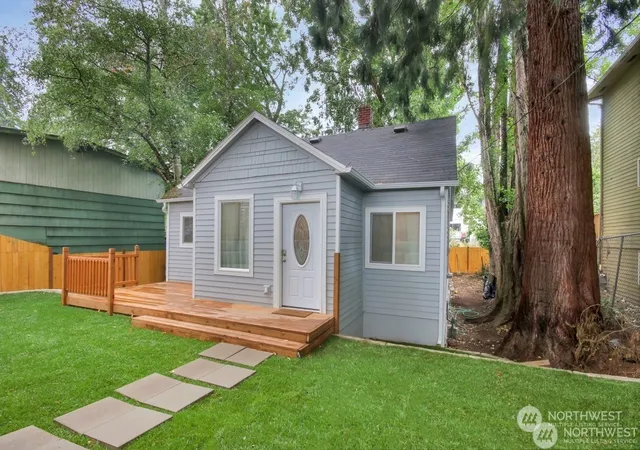 Photo 2 of Single family home for sale at 4636 S Othello, Seattle, WA 98118 | MLS# NWM2328945 | Listing updated on 2026-09-17