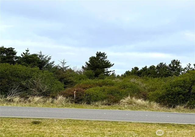 Photo 1 of Land for sale at 657 Ocean Shrs Blvd Sw, Ocean Shores, WA 98569 | MLS# NWM2332456 | Listing updated on 2026-09-17