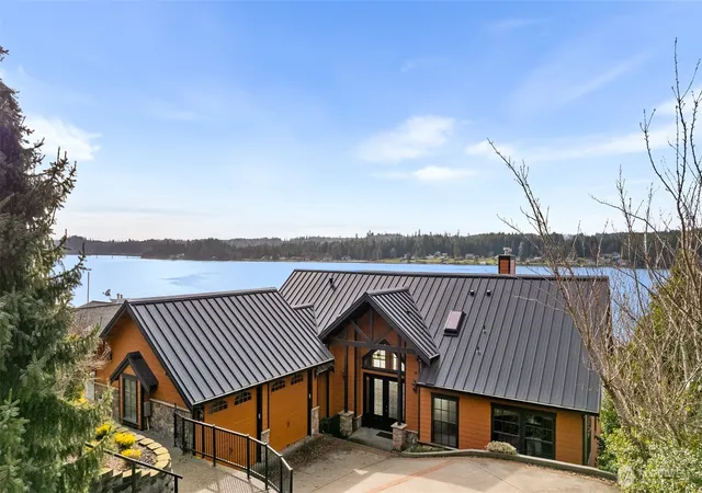 Photo 4 of Single family home for sale at 382 E Bergeson Rd, Shelton, WA 98584 | MLS# NWM2333041 | Listing updated on 2026-10-01