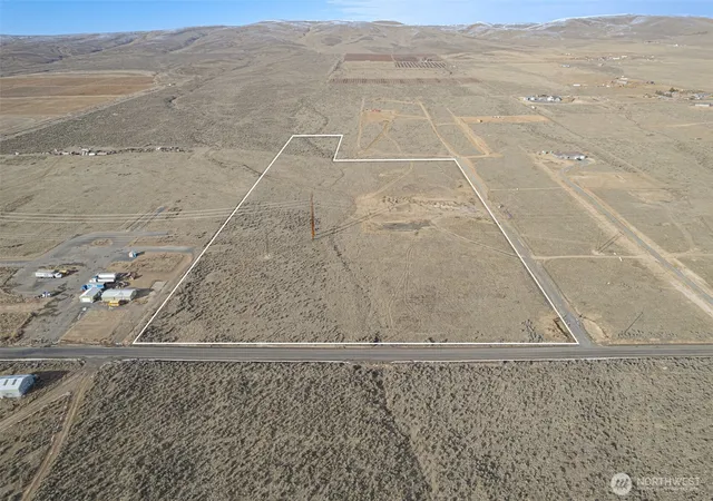 Photo 2 of Land for sale at 0 Road 13 Nw, Quincy, WA 98848 | MLS# NWM2335869 | Listing updated on 2026-10-03