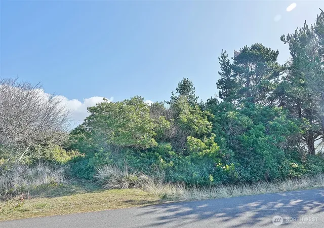 Photo 1 of Land for sale at 470 Sand Dune Ave Sw, Ocean Shores, WA 98569 | MLS# NWM2339981 | Listing updated on 2026-09-17