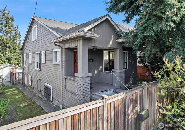 Photo 3 of Single family home for sale at 5016 7th Avenue Ne, Seattle, WA 98105 | MLS# NWM2353618 | Listing updated on 2026-09-29