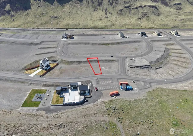 Photo 2 of Land for sale at 360 Vantage Bay Loop, Vantage, WA 98950 | MLS# NWM2354854 | Listing updated on 2026-09-17
