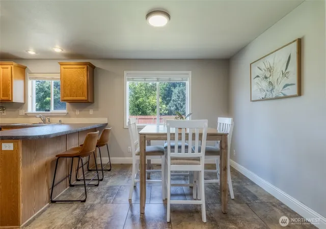 Photo 4 of Sale Pending at 2335 Hawk Dr, Walla Walla, WA 99362 | MLS# NWM2355792 | Listing updated on 2026-09-21
