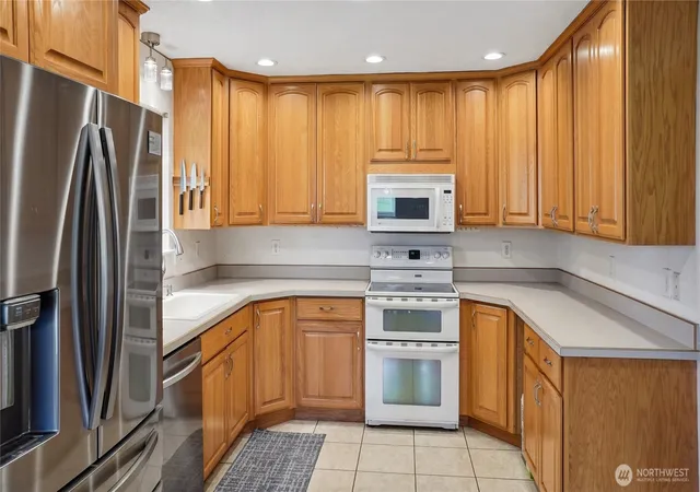 Photo 3 of Single family home for sale at 863 S Meadowlark Ln, Othello, WA 99344 | MLS# NWM2357690 | Listing updated on 2026-09-17