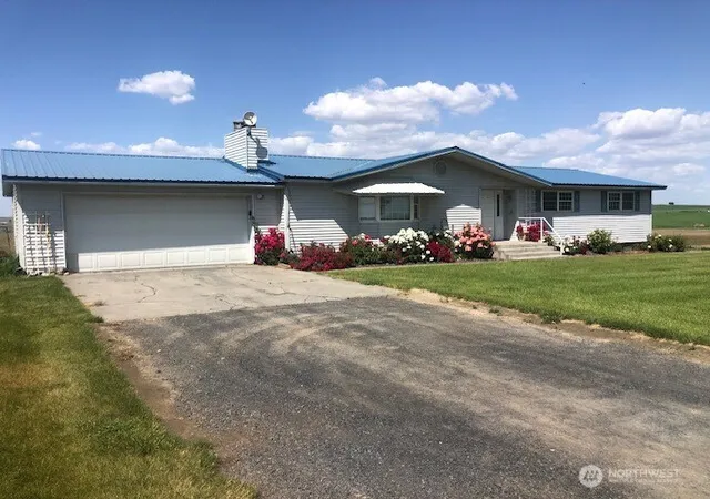 Photo 1 of Single family home for sale at 20868 Se Road 2, Warden, WA 98857 | MLS# NWM2358852 | Listing updated on 2026-09-17