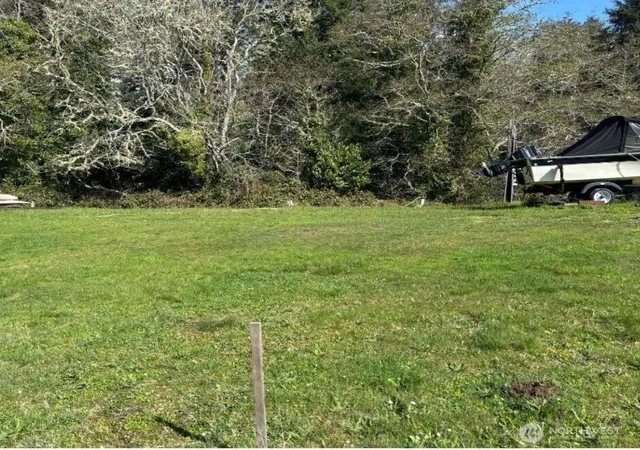 Photo 3 of Land for sale at 310 Cedar St Ne, Ilwaco, WA 98624 | MLS# NWM2359276 | Listing updated on 2026-09-17