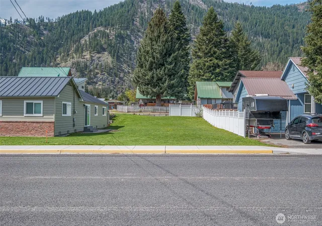 Photo 1 of Land for sale at 1 Ski Hl Dr, Leavenworth, WA 98826 | MLS# NWM2361116 | Listing updated on 2026-09-17