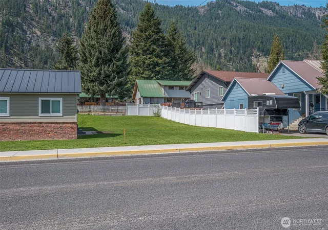 Photo 3 of Land for sale at 1 Ski Hl Dr, Leavenworth, WA 98826 | MLS# NWM2361116 | Listing updated on 2026-09-17