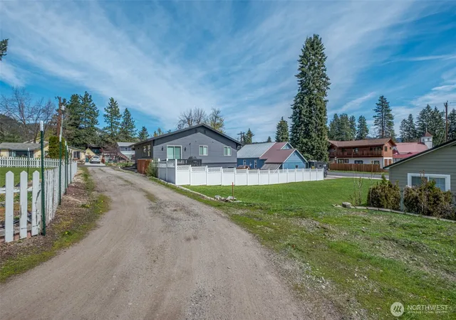 Photo 4 of Land for sale at 1 Ski Hl Dr, Leavenworth, WA 98826 | MLS# NWM2361116 | Listing updated on 2026-09-17