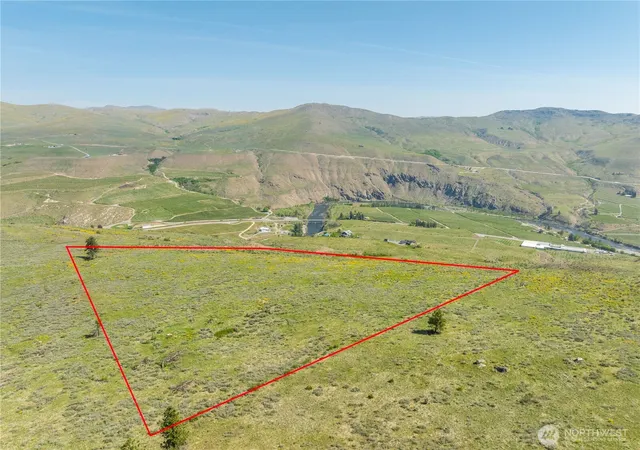 Photo 3 of Land for sale at 0 Goat Ridge Lot 7 Hwy 153 #7, Pateros, WA 98846 | MLS# NWM2361261 | Listing updated on 2026-09-17