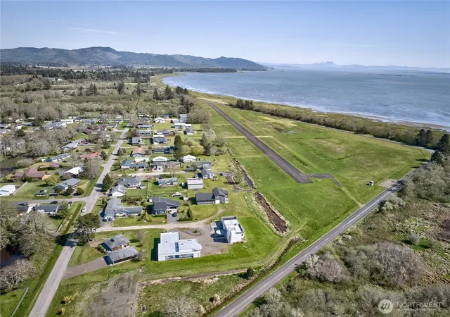 Photo 3 of Single family home for sale at 6804 Chatham Way, Ilwaco, WA 98624 | MLS# NWM2363378 | Listing updated on 2026-09-17